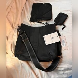 New Oliver Thomas Large Black Crossbody Bag